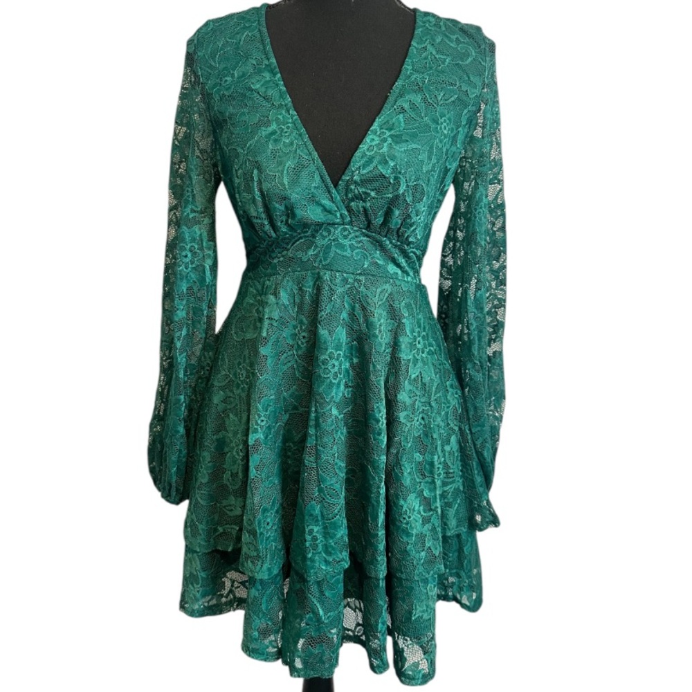 Elegant Green Lace Dress